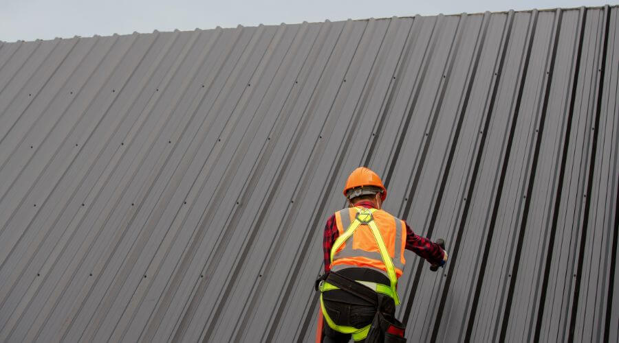 Professional metal roof installation services in Pullman, MI